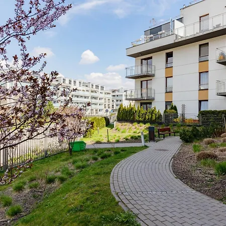 Silver Glam In Wilanow By Renters Apartamento *